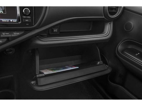 Used 2015 Toyota Prius C One image 12