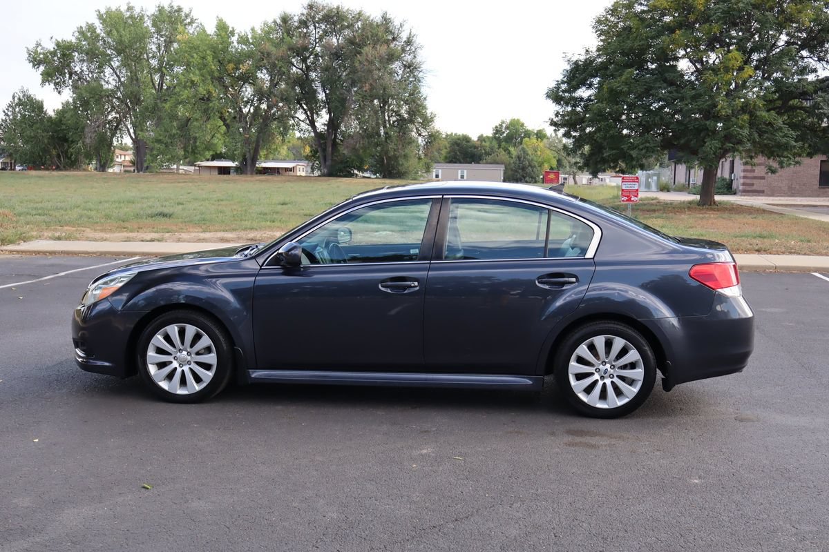 Used 2012 Subaru Legacy 2.5i Limited AWD/4WD image 9