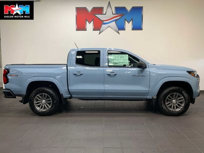 New 2025 Chevrolet Colorado LT w/ LT Convenience Package