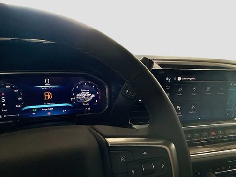 New 2026 Chevrolet Silverado 2500 LTZ w/ LTZ Plus Package AWD/4WD image 18