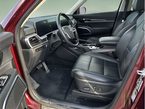 Used 2024 Kia Telluride SX w/ Towing Package image 31