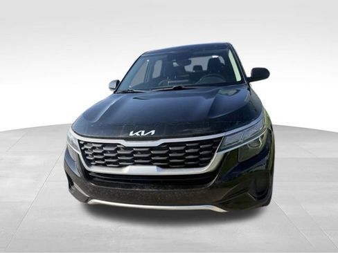 Used 2022 Kia Seltos LX AWD/4WD image 2