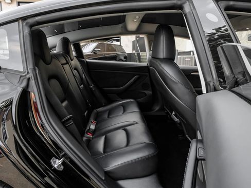 Used 2023 Tesla Model 3 Standard Range image 45