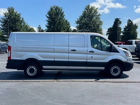 Used 2019 Ford Transit 150 148 Low Roof RWD image 16