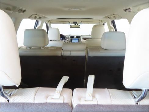 Used 2016 Lexus GX 460 image 20