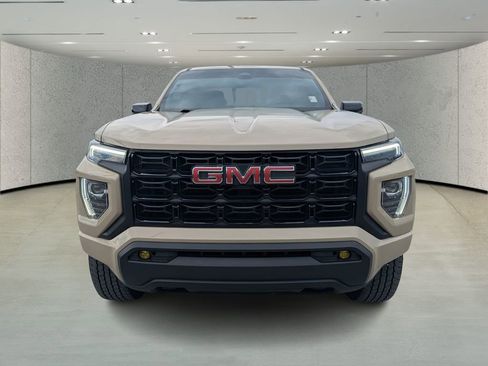 Used 2024 GMC Canyon Elevation w/ Convenience Package image 8