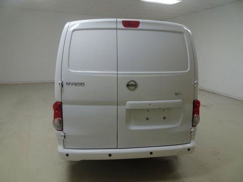 Used 2021 Nissan NV200 SV FWD image 5