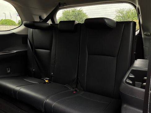 Used 2025 Toyota Grand Highlander FWD image 13