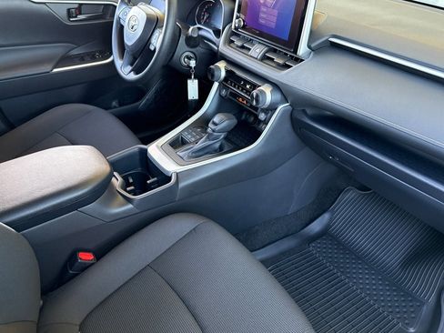 New 2025 Toyota RAV4 LE image 18