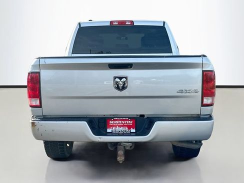 Used 2016 RAM 1500 Express AWD/4WD image 7