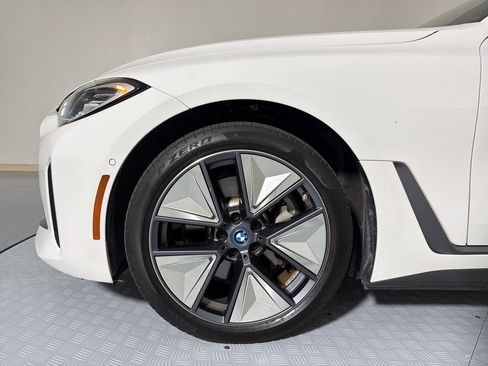 Used 2023 BMW i4 eDrive35 RWD image 10