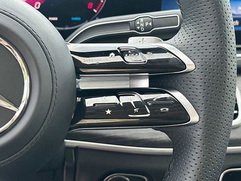 New 2026 Mercedes-Benz GLS 450 4MATIC image 28