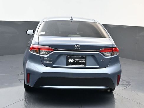 Used 2022 Toyota Corolla LE FWD image 4