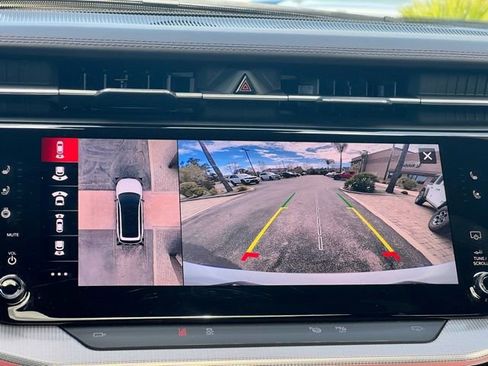 Used 2024 Jeep Wagoneer Launch Edition image 36