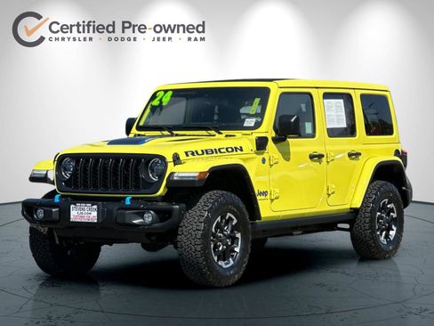 Used 2024 Jeep Wrangler Unlimited Rubicon 4xe AWD/4WD image 8