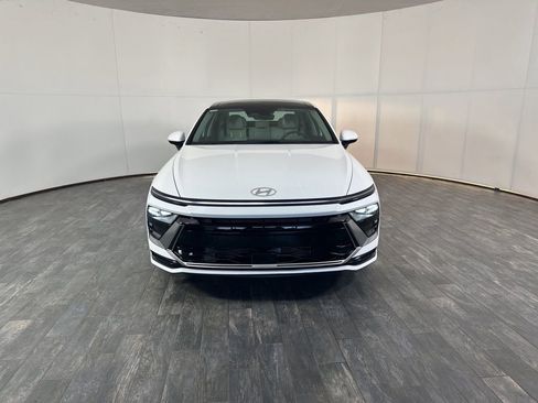 Used 2024 Hyundai Sonata SEL w/ Convenience Package image 2