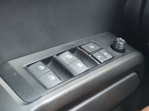 Used 2022 Toyota Tacoma TRD Sport RWD image 23