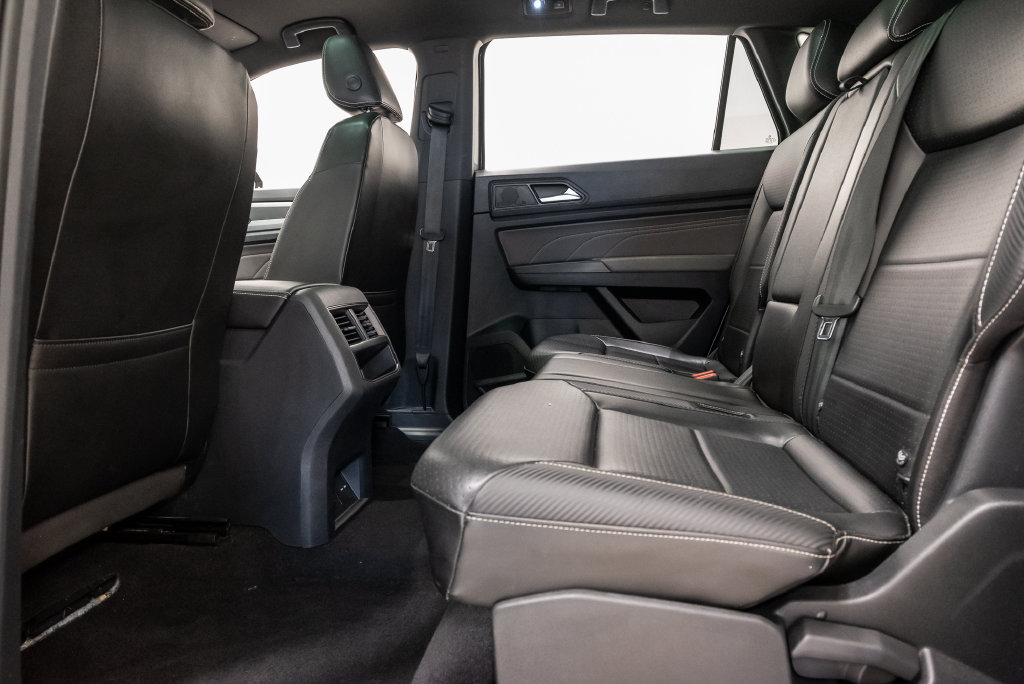 Used 2022 Volkswagen Atlas Cross Sport SEL AWD/4WD image 29