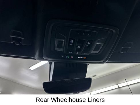 Used 2025 GMC Sierra 2500 AT4X AWD/4WD image 52
