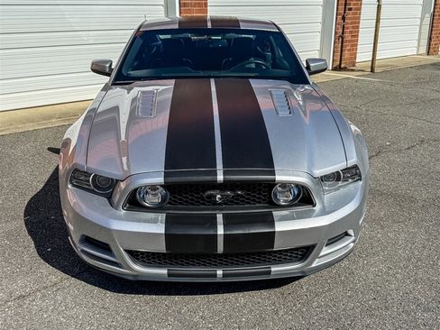 Used 2013 Ford Mustang GT Premium w/ GT Coupe Accessory Pkg 5 image 9