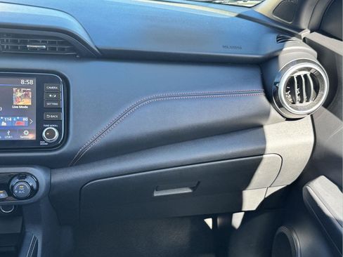 Used 2023 Nissan Kicks SR FWD image 20