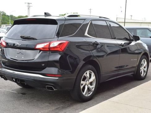 Used 2018 Chevrolet Equinox LT FWD image 10
