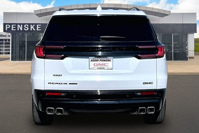 Certified 2026 GMC Acadia Denali Ultimate w/ LPO, Floor Liner Package AWD/4WD image 4
