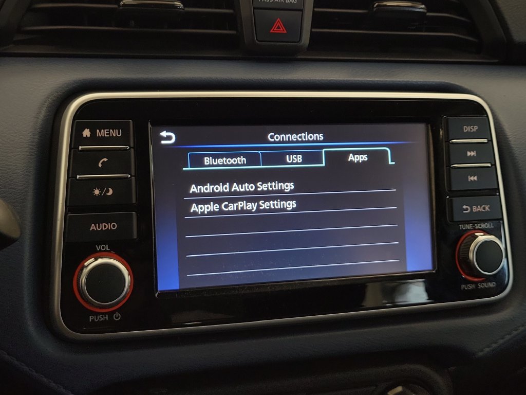 Used 2025 Nissan Versa SV FWD image 20