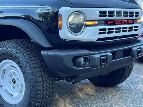 Used 2025 Ford Bronco Heritage Edition image 2