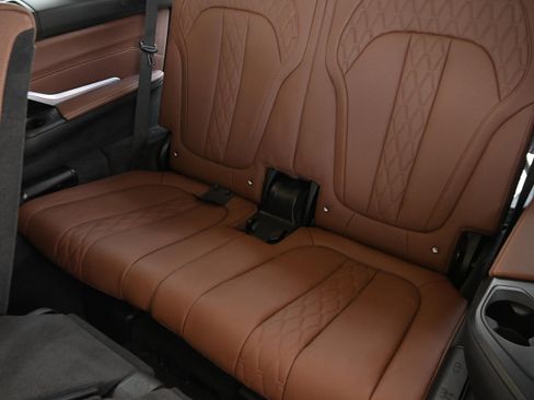 Certified 2025 BMW X7 xDrive40i AWD/4WD image 14