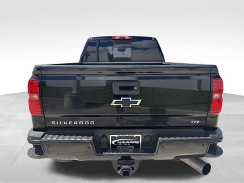 Used 2019 Chevrolet Silverado 2500 LTZ w/ Duramax Plus Package image 8