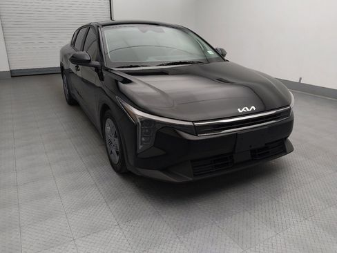 Used 2025 Kia K4 FWD image 14