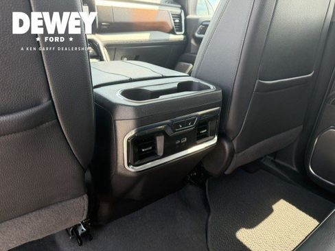 Used 2024 GMC Sierra 1500 Denali w/ Technology Package AWD/4WD image 31