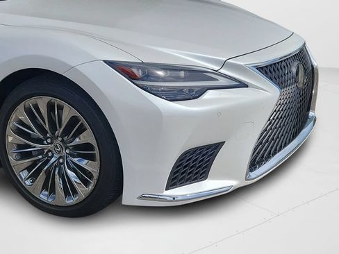 Used 2021 Lexus LS 500 w/ Interior Upgrade Package RWD image 4
