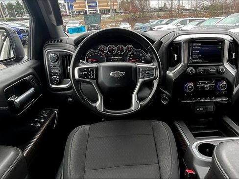 Used 2021 Chevrolet Silverado 1500 LT Trail Boss image 6