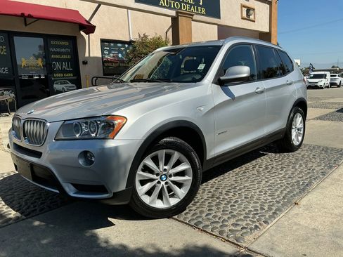 Used 2013 BMW X3 xDrive28i AWD/4WD image 1