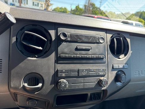 Used 2015 Ford F250 XL AWD/4WD image 16