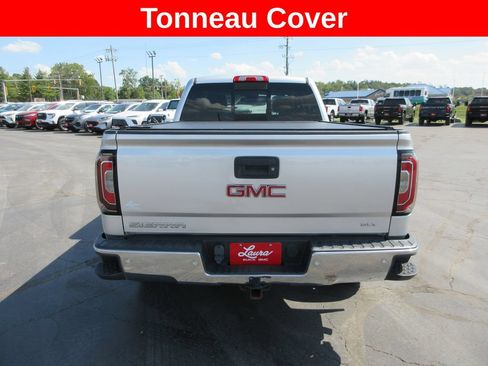 Used 2018 GMC Sierra 1500 SLT AWD/4WD image 7