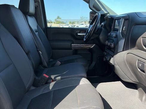 Used 2023 Chevrolet Silverado 2500 LTZ w/ Gooseneck/5TH Wheel Package AWD/4WD image 16