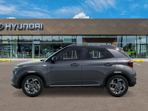 New 2026 Hyundai Venue SEL image 3