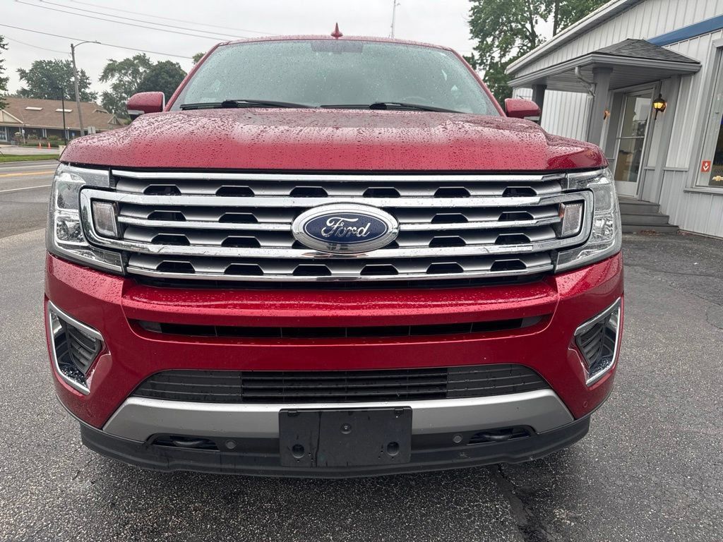 Used 2019 Ford Expedition Limited AWD/4WD image 2