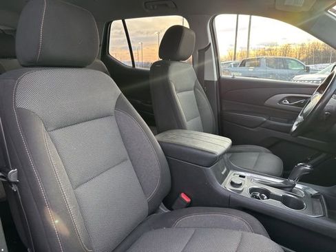 Used 2019 Chevrolet Traverse LT image 10