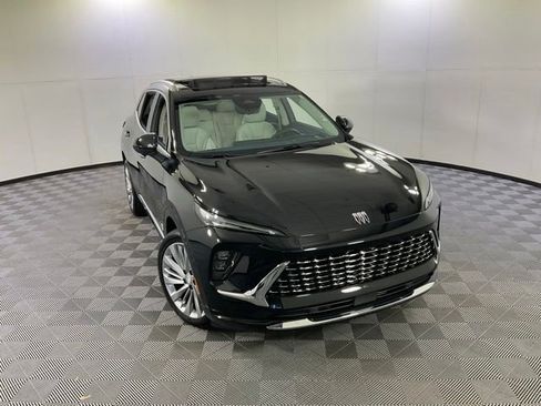 Used 2024 Buick Envision Avenir AWD/4WD image 36