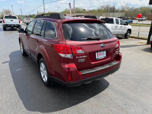 Used 2013 Subaru Outback 2.5i Premium w/ All-Weather Pkg image 2