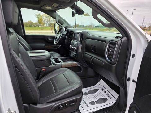 Used 2021 GMC Sierra 3500 Denali w/ Denali Ultimate Package image 28