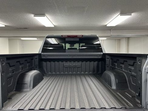 New 2026 GMC Sierra 1500 Denali w/ Denali Reserve Package AWD/4WD image 27