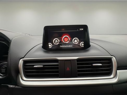 Used 2017 MAZDA MAZDA3 Sport image 17