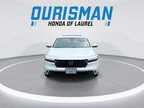 Used 2023 Honda Accord EX image 3