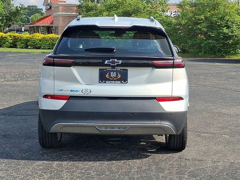Used 2023 Chevrolet Bolt EUV LT w/ Driver Confidence Package FWD image 22