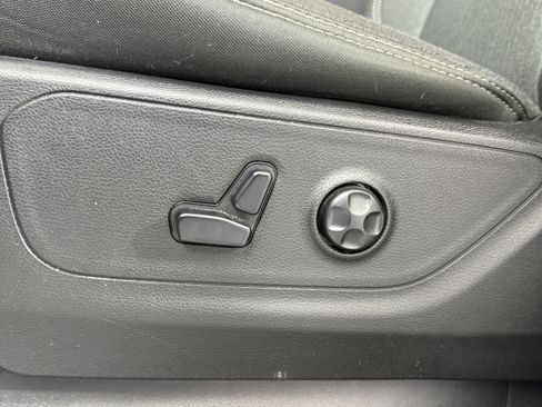 Used 2020 RAM 1500 Big Horn image 27